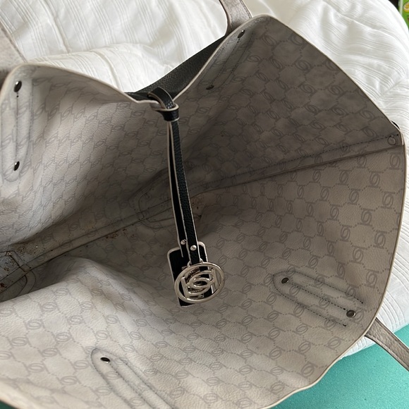 Large Bebe Tote - Picture 3 of 3